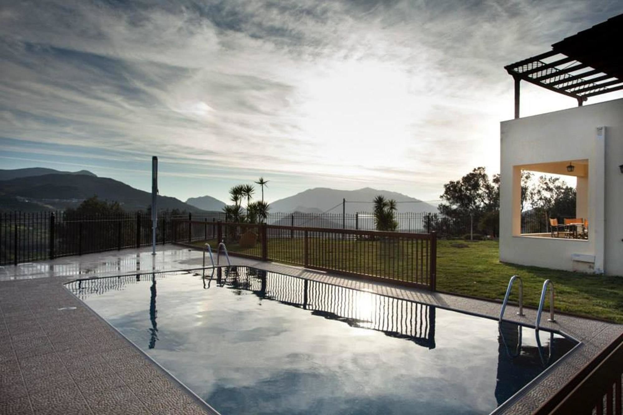 Louloudis Villa Spilion Exterior photo